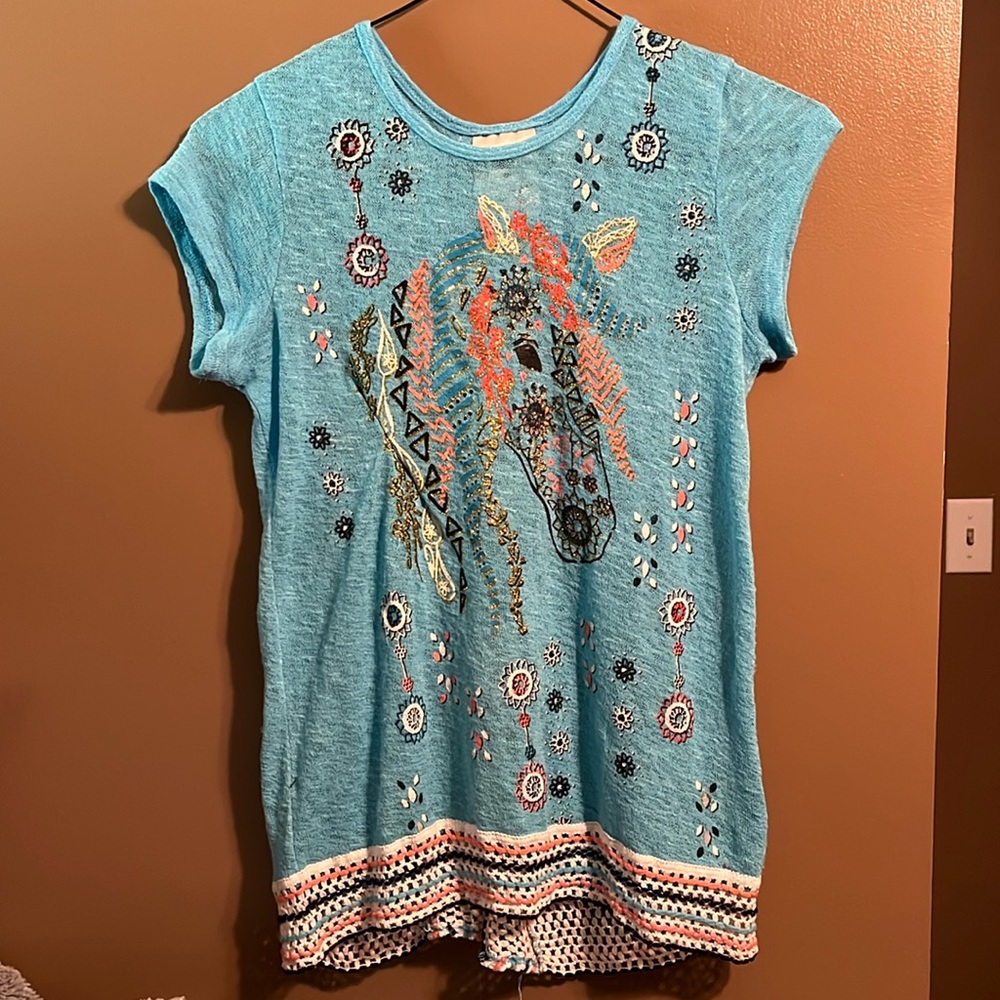 Belle du Jour sparkling horse